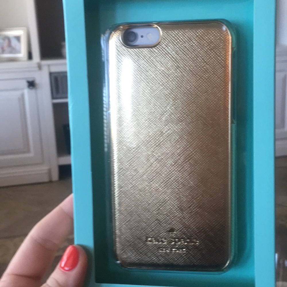Kate Spade iPhone case 6/6s. New in box.